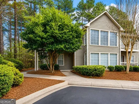 1303 Country Park DR