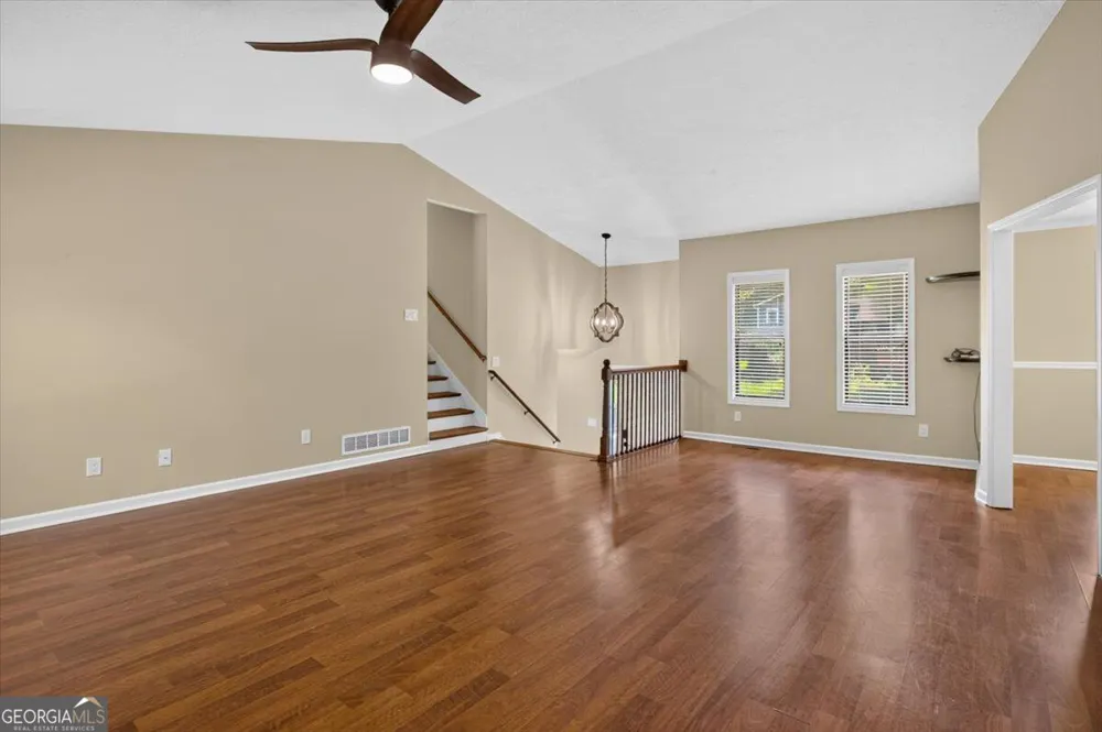 260 Park AVE Woodstock, GA 30188