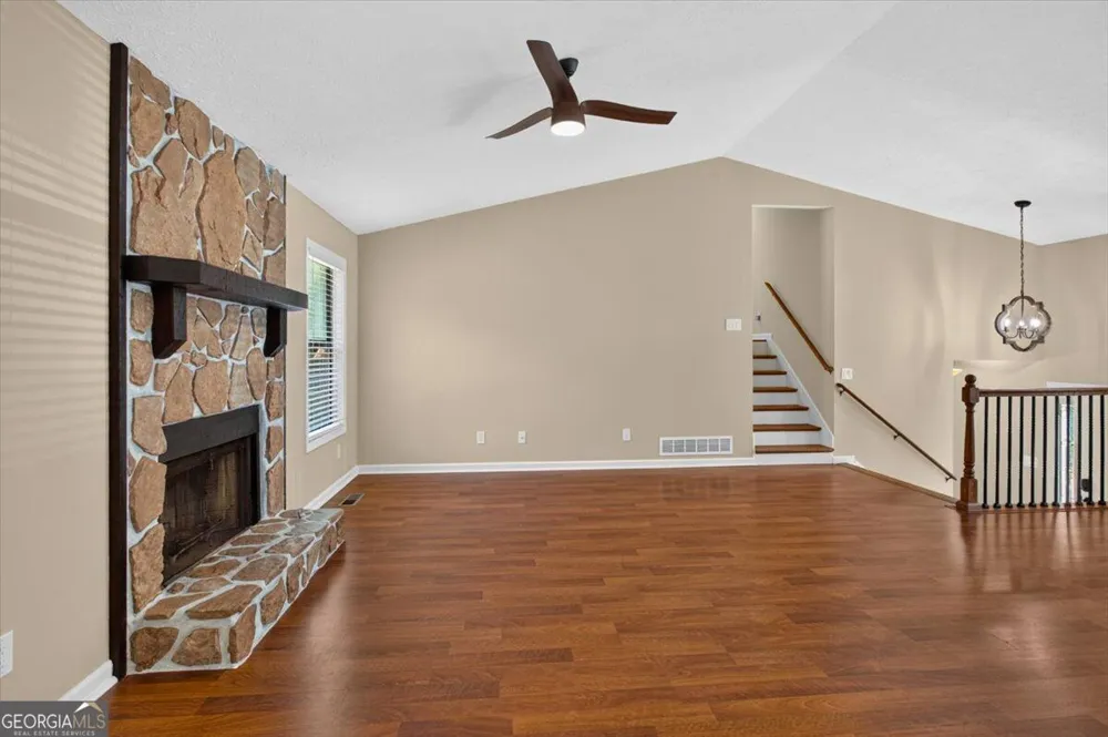 260 Park AVE Woodstock, GA 30188