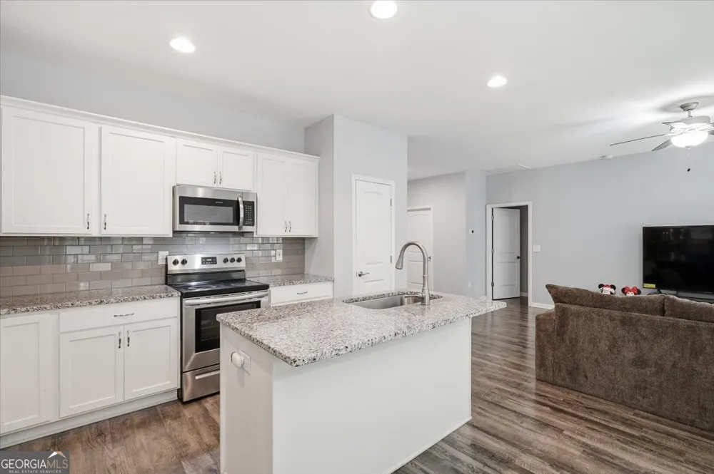 785 Dawn PL Alto, GA 30510