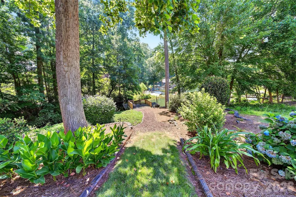 3574 Live Oaks Avenue Terrell, NC 28682