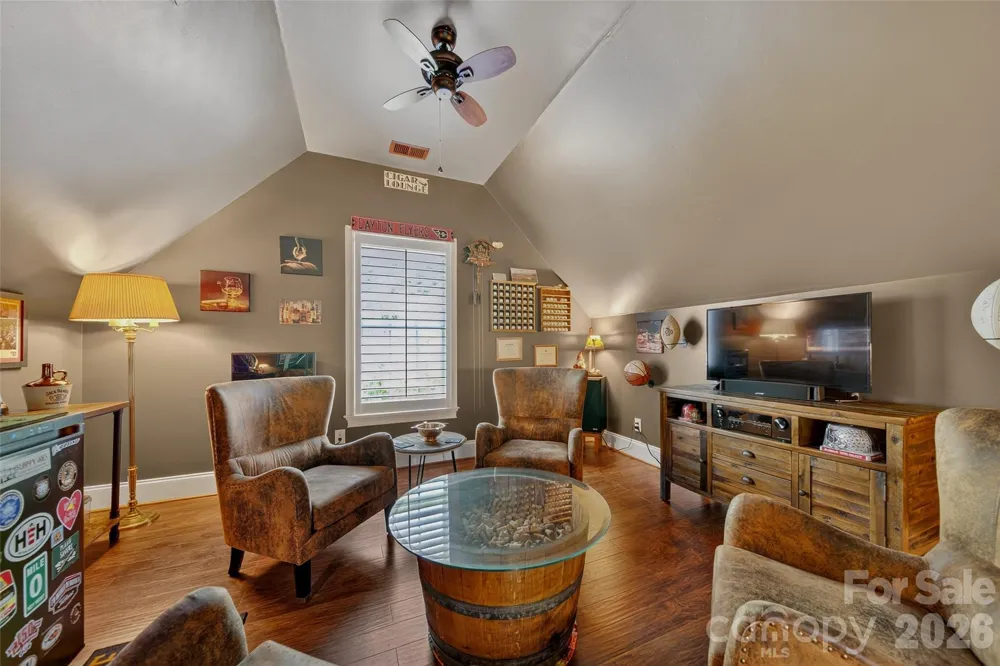 3574 Live Oaks Avenue Terrell, NC 28682