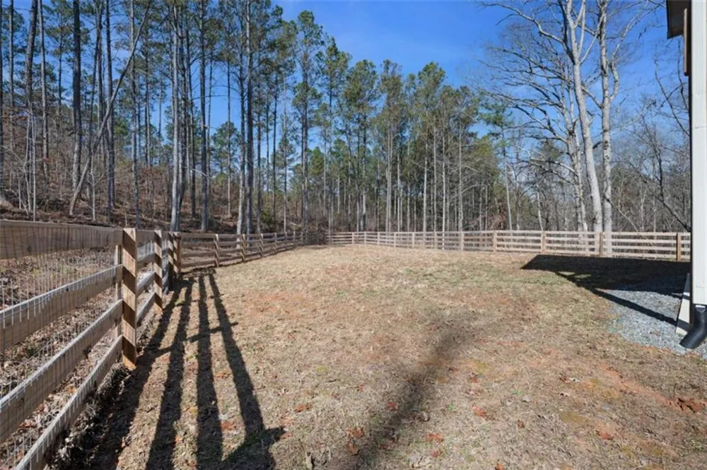 218 Oak Wood Lane Ellijay, GA 30540