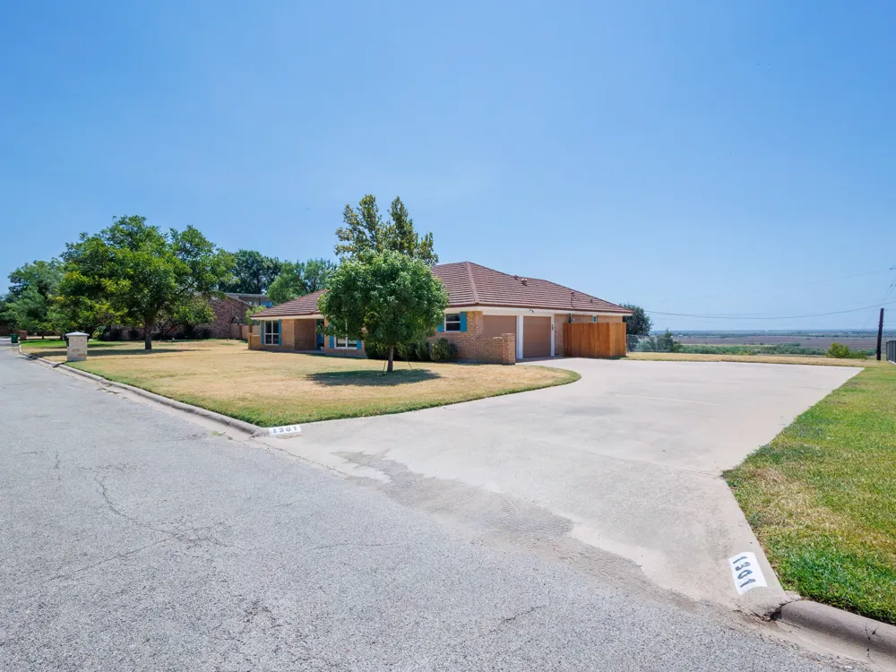 1301 Hillcrest Street Coleman, TX 76834