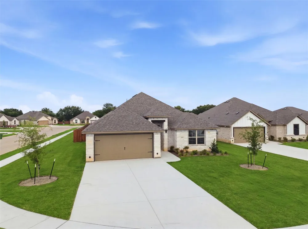 816 Haley Street Springtown, TX 76082