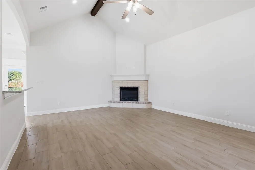 816 Haley Street Springtown, TX 76082