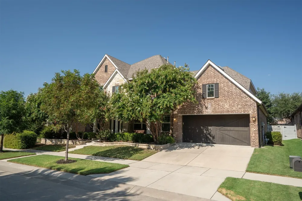 1305 5th Street Argyle, TX 76226