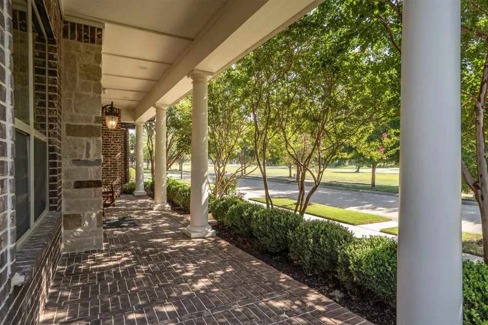 1305 5th Street Argyle, TX 76226