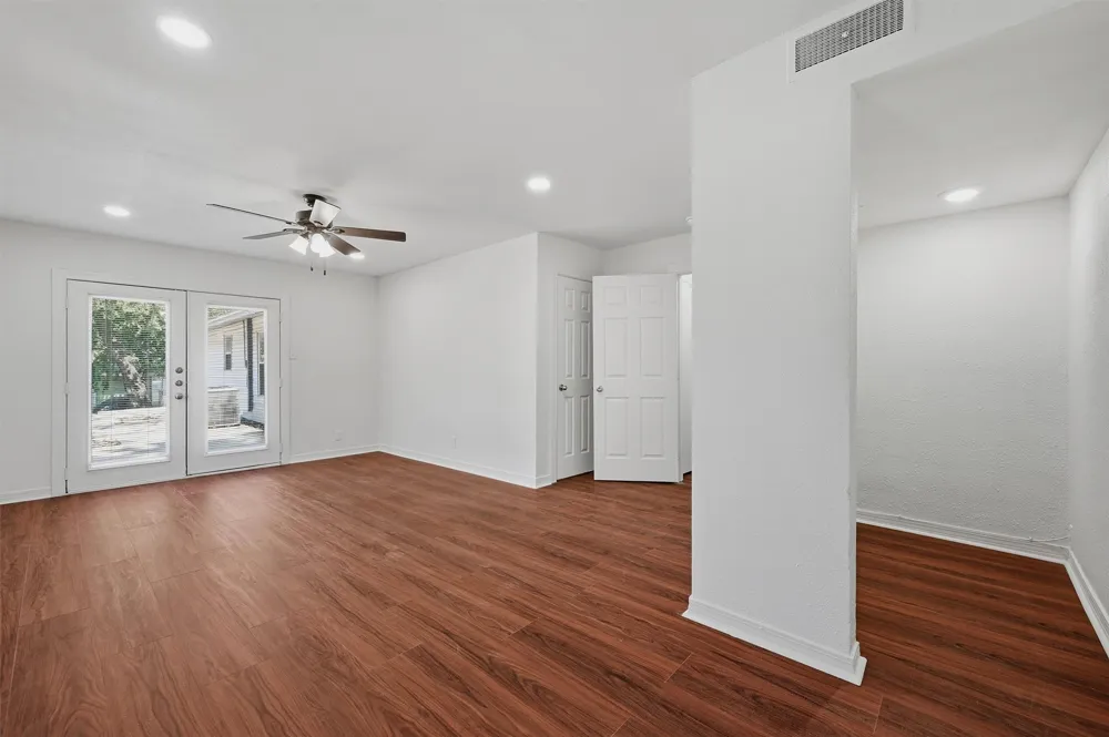 13 MacArthur Drive Denison, TX 75020