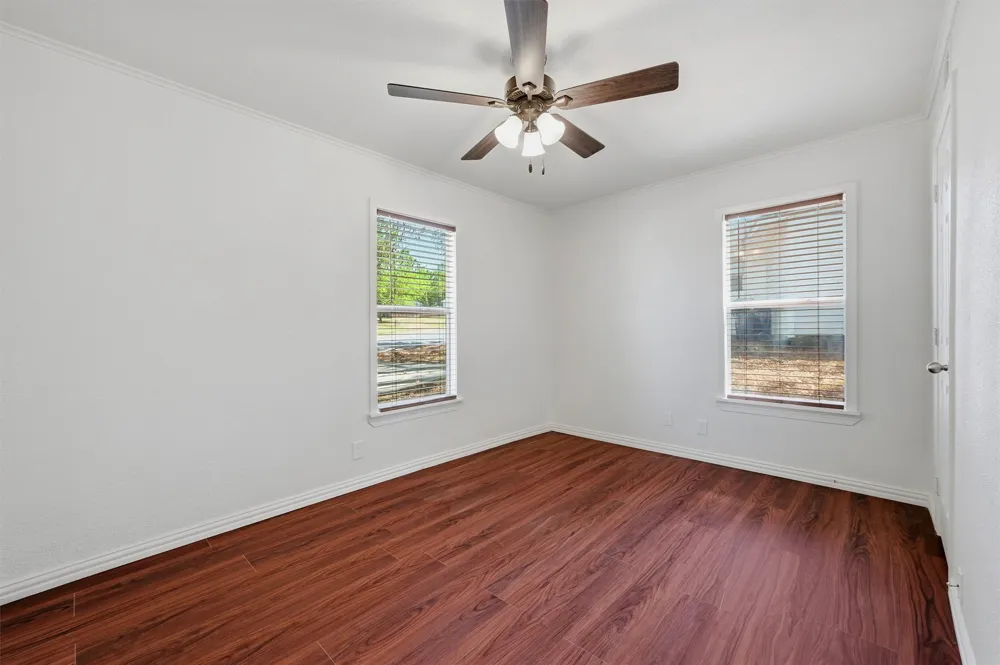 13 MacArthur Drive Denison, TX 75020