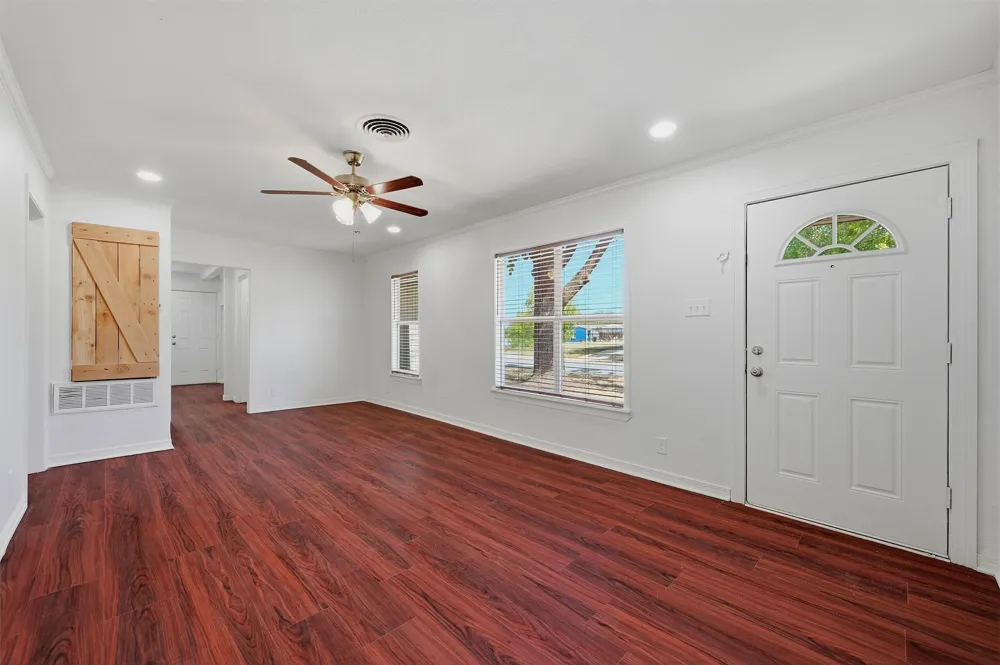 13 MacArthur Drive Denison, TX 75020