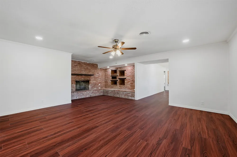 13 MacArthur Drive Denison, TX 75020