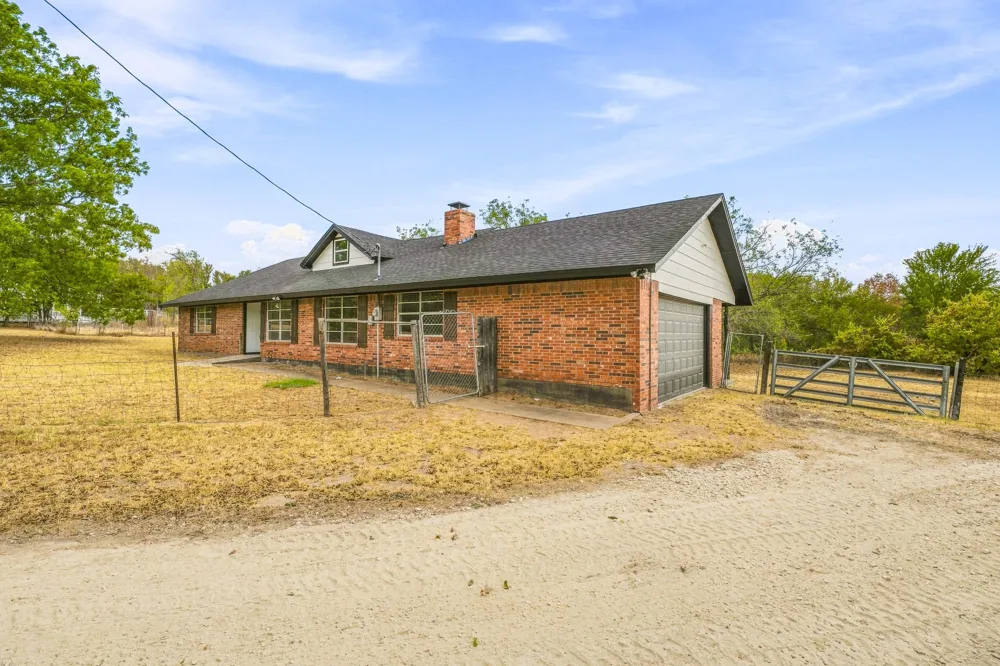 2771 S Fm 200 Nemo, TX 76070