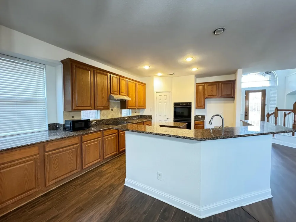 4531 Oak Shores Drive Plano, TX 75024