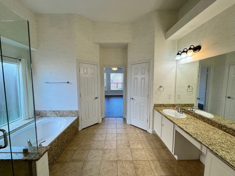 4531 Oak Shores Drive Plano, TX 75024
