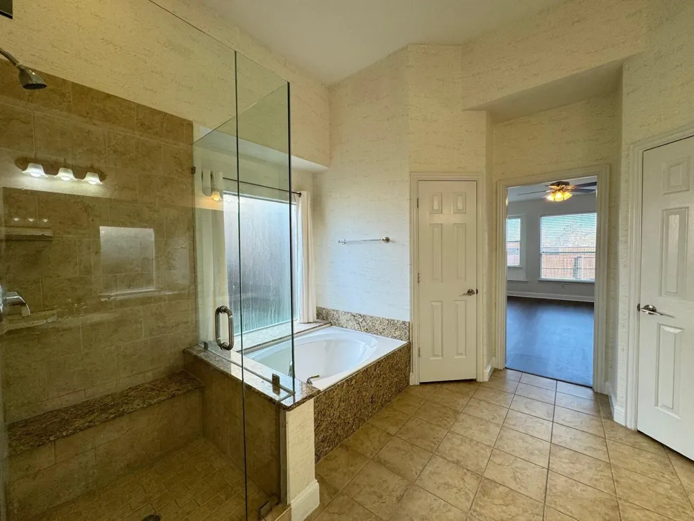 4531 Oak Shores Drive Plano, TX 75024