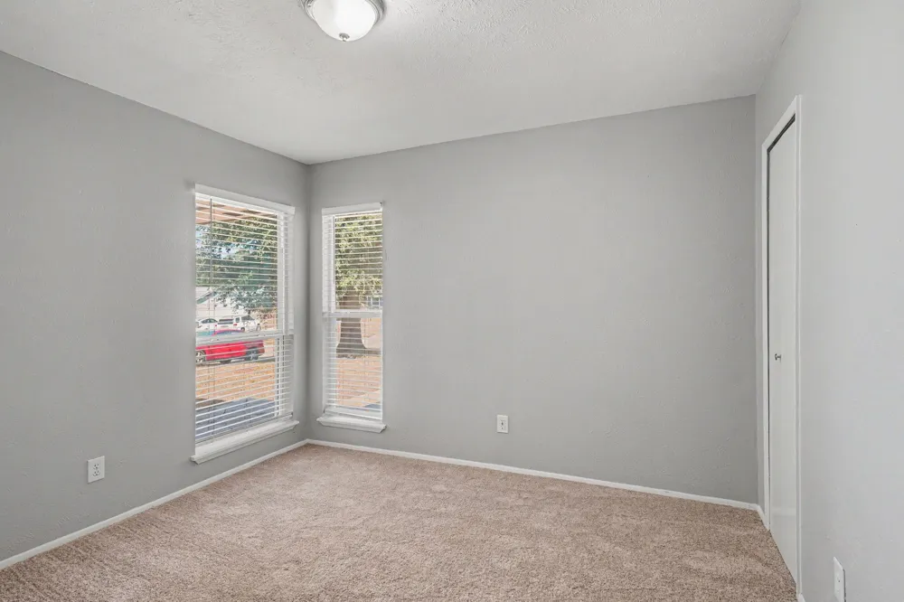 7116 Blackberry Drive Arlington, TX 76016