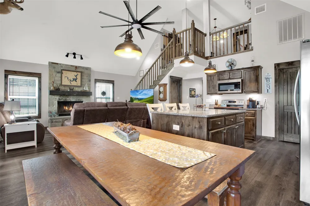 21 Bluegill Road Pottsboro, TX 75076