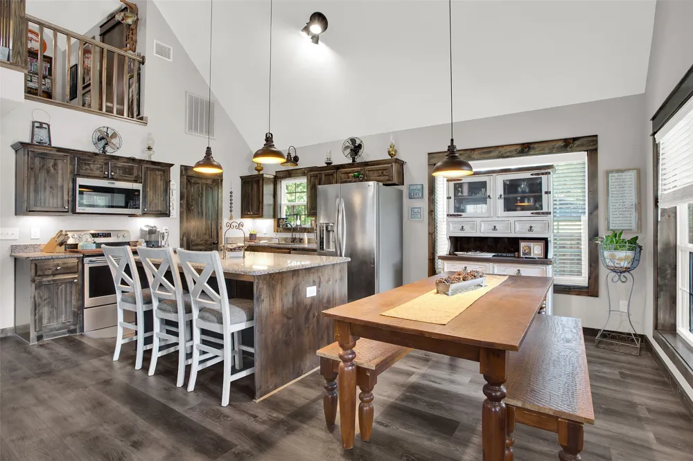 21 Bluegill Road Pottsboro, TX 75076