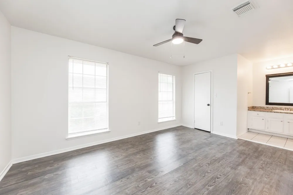 1902 Avenue B Katy, TX 77493