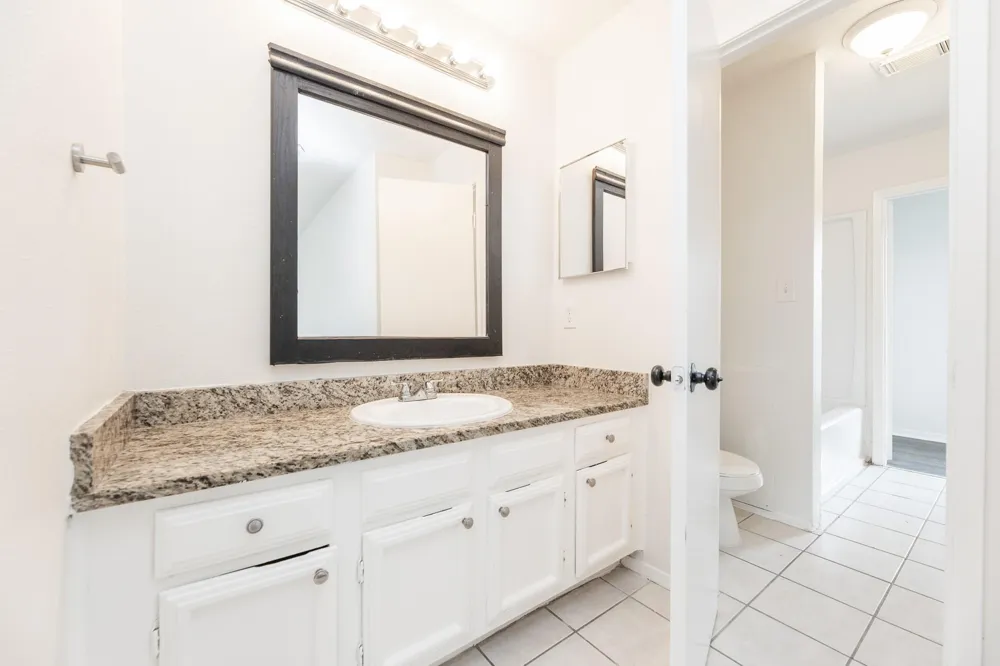 1902 Avenue B Katy, TX 77493