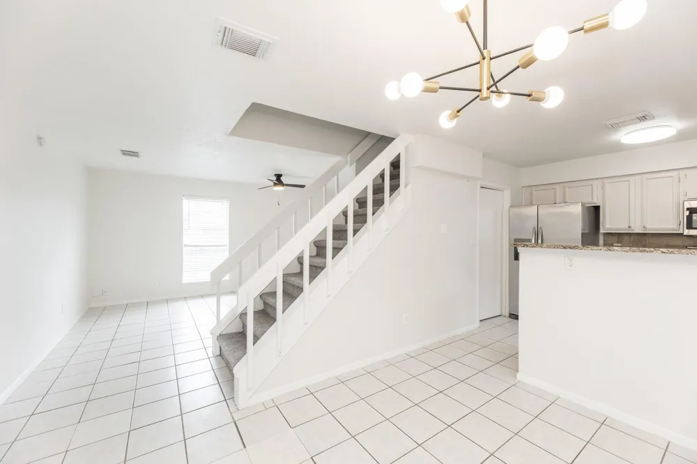 1902 Avenue B Katy, TX 77493