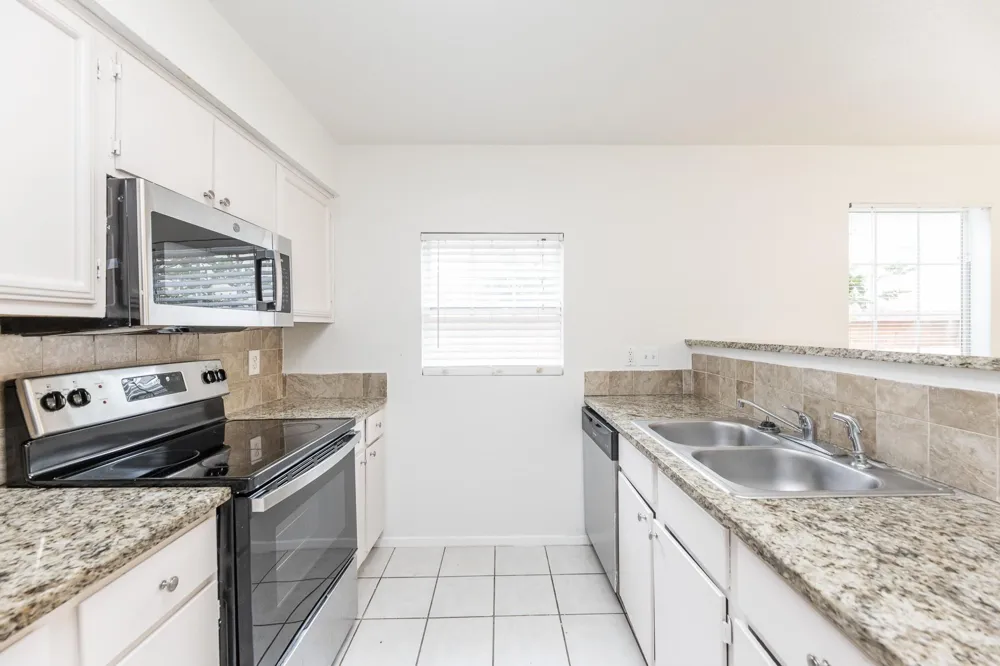 1902 Avenue B Katy, TX 77493