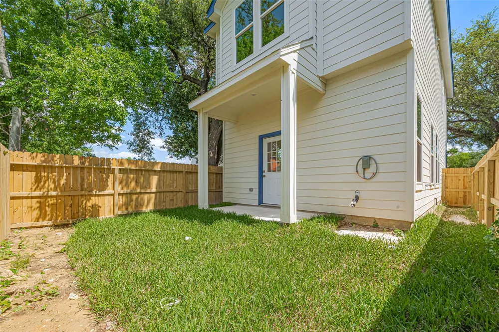 7207 Force Street Houston, TX 77020
