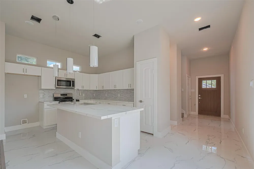 7207 Force Street Houston, TX 77020