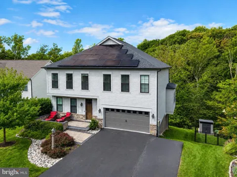 6800 LABRI COURT