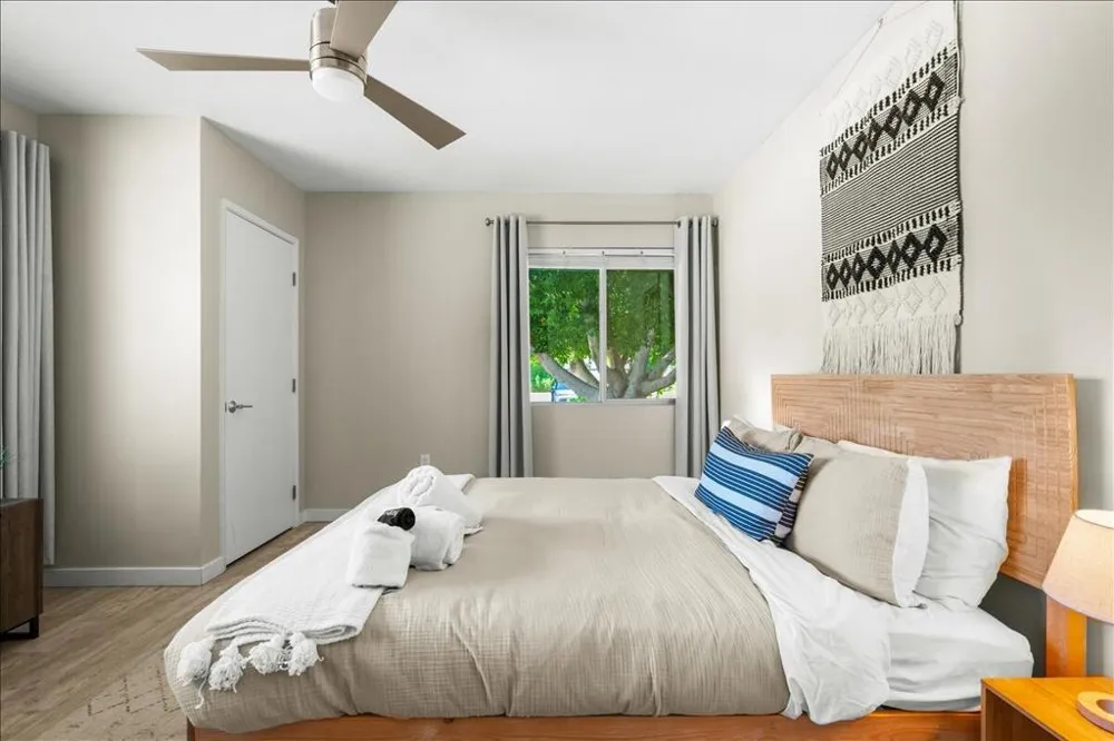 1184 E Pajaro Road Palm Springs, CA 92262