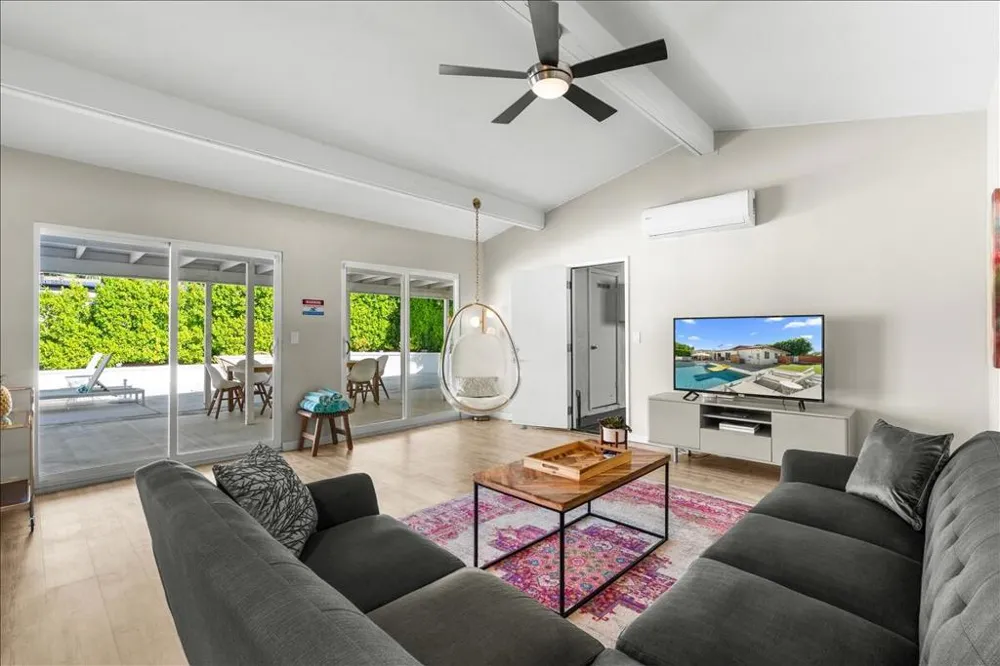 1184 E Pajaro Road Palm Springs, CA 92262