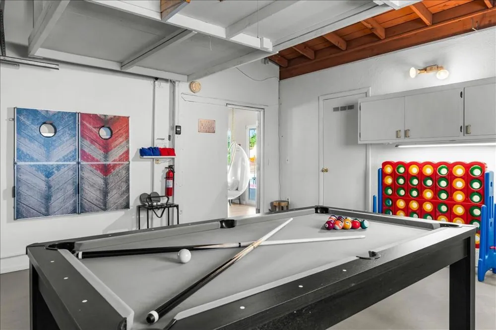 1184 E Pajaro Road Palm Springs, CA 92262