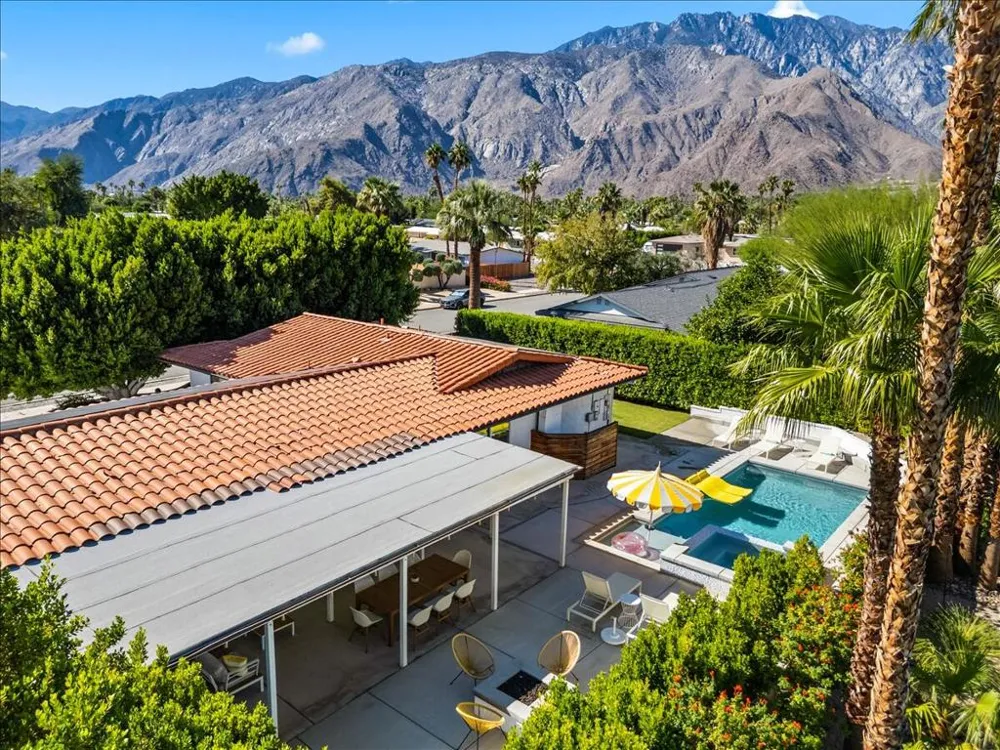 1184 E Pajaro Road Palm Springs, CA 92262