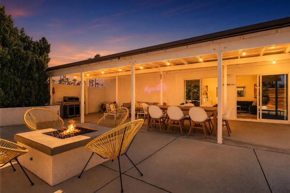 1184 E Pajaro Road Palm Springs, CA 92262
