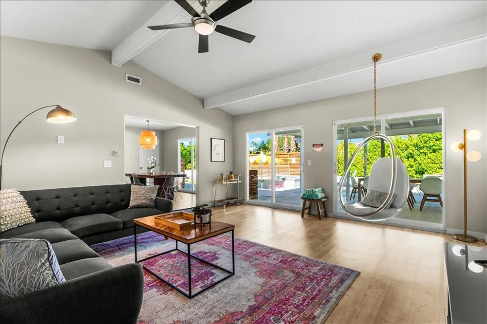 1184 E Pajaro Road Palm Springs, CA 92262