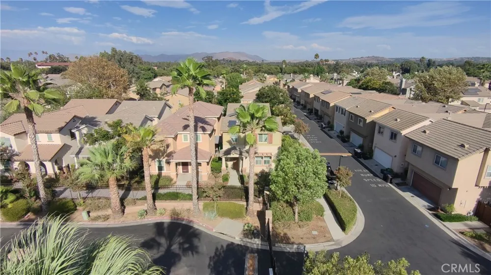 6233 Ash Riverside, CA 92504