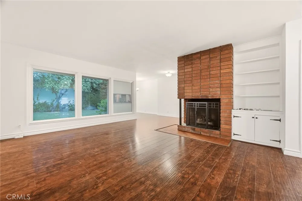6928 Vanscoy North Hollywood, CA 91605