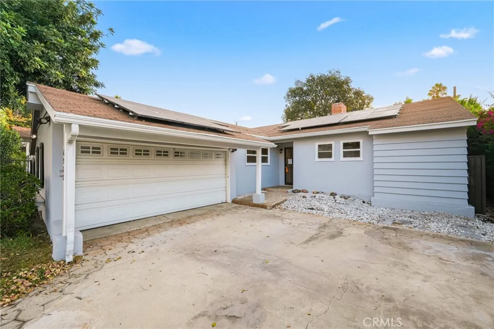 6928 Vanscoy North Hollywood, CA 91605