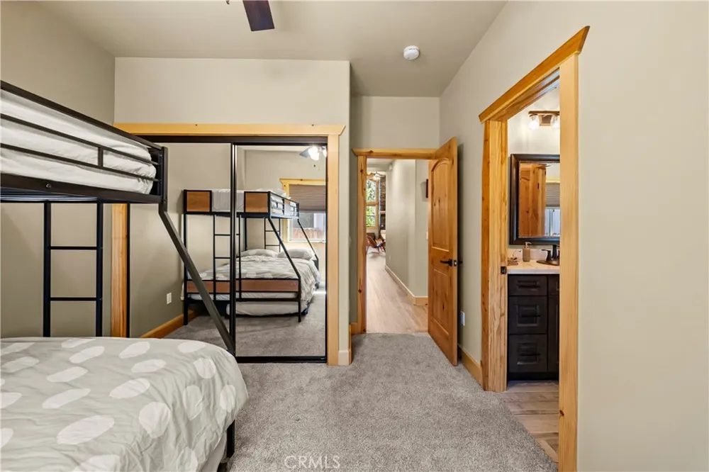 154 Mountain Lake Big Bear Lake, CA 92315