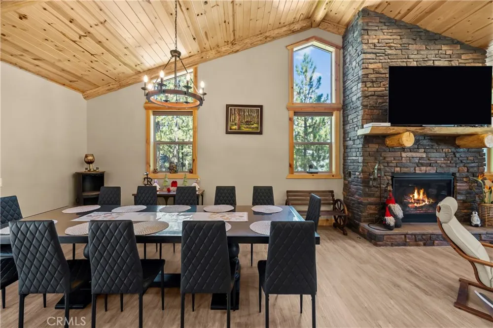 154 Mountain Lake Big Bear Lake, CA 92315