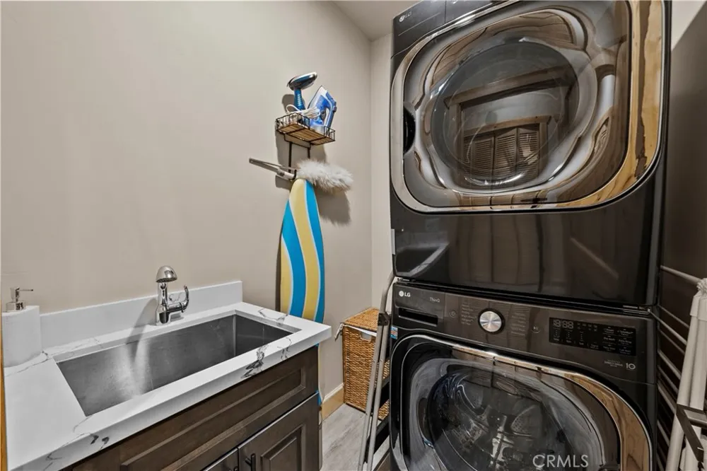 154 Mountain Lake Big Bear Lake, CA 92315