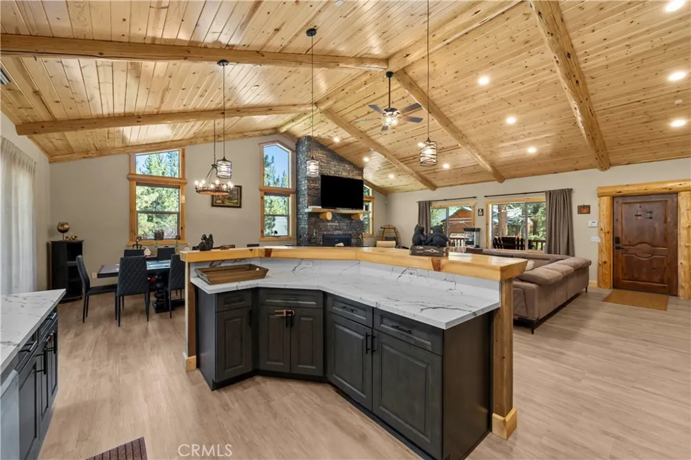 154 Mountain Lake Big Bear Lake, CA 92315