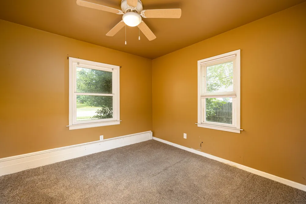 1404 Holmes Road Ypsilanti, MI 48198