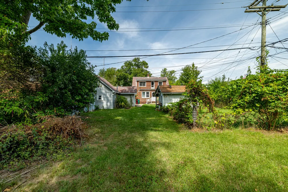 1404 Holmes Road Ypsilanti, MI 48198