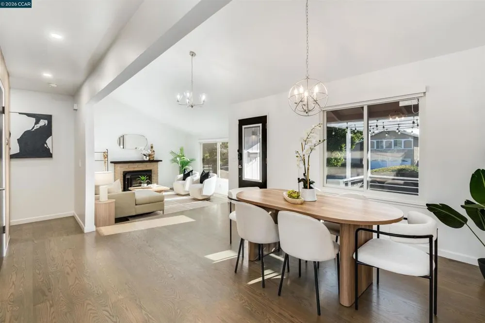 434 San Carlos Way Novato, CA 94945