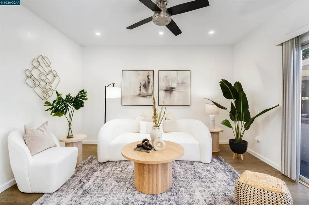 434 San Carlos Way Novato, CA 94945