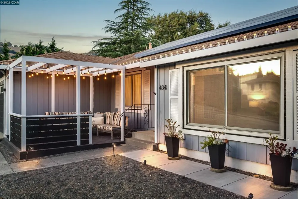 434 San Carlos Way Novato, CA 94945