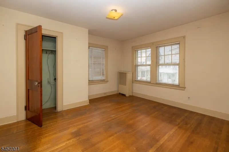 13 Liberty St Irvington, NJ 07111