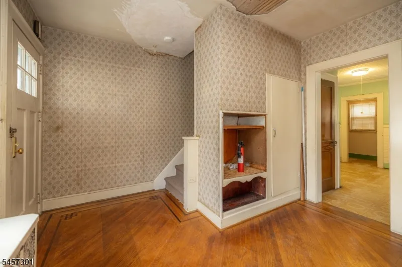 13 Liberty St Irvington, NJ 07111